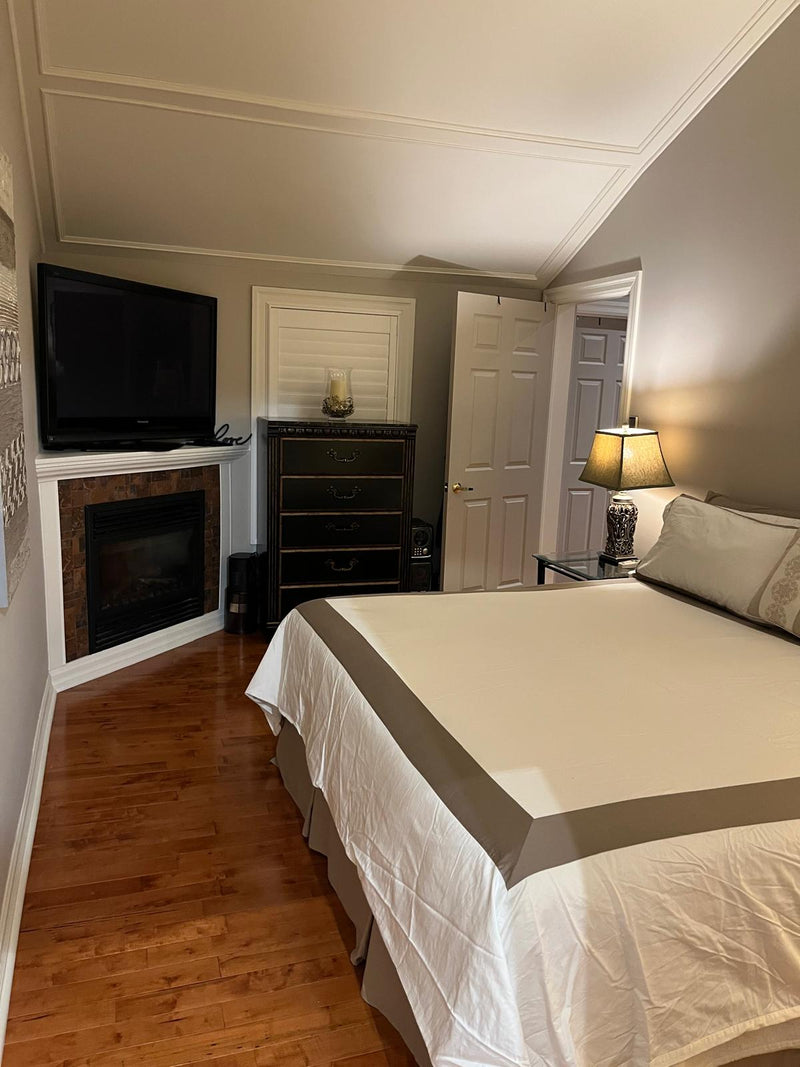 Suite interior